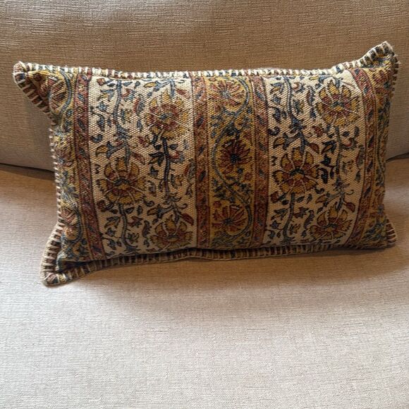 World Market Earth Tone Floral Panel Kilim Boho Style Accent Pillows Set of Two - Picture 6 of 12